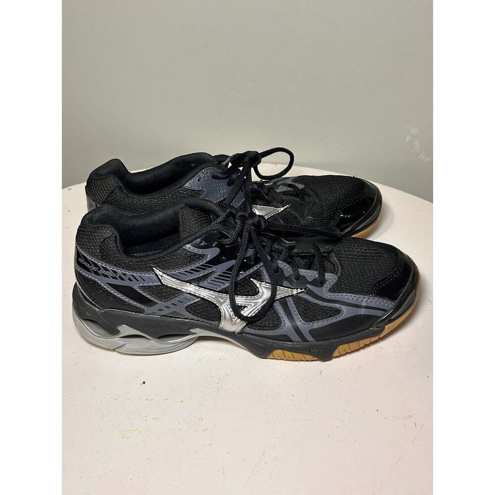 Mizuno Wave Bolt‎ 4 Women’s Size 9.5 Volleyball Black Silver Athletic